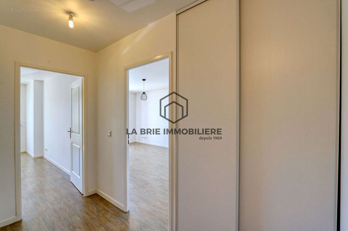 Appartement à VILLECRESNES
