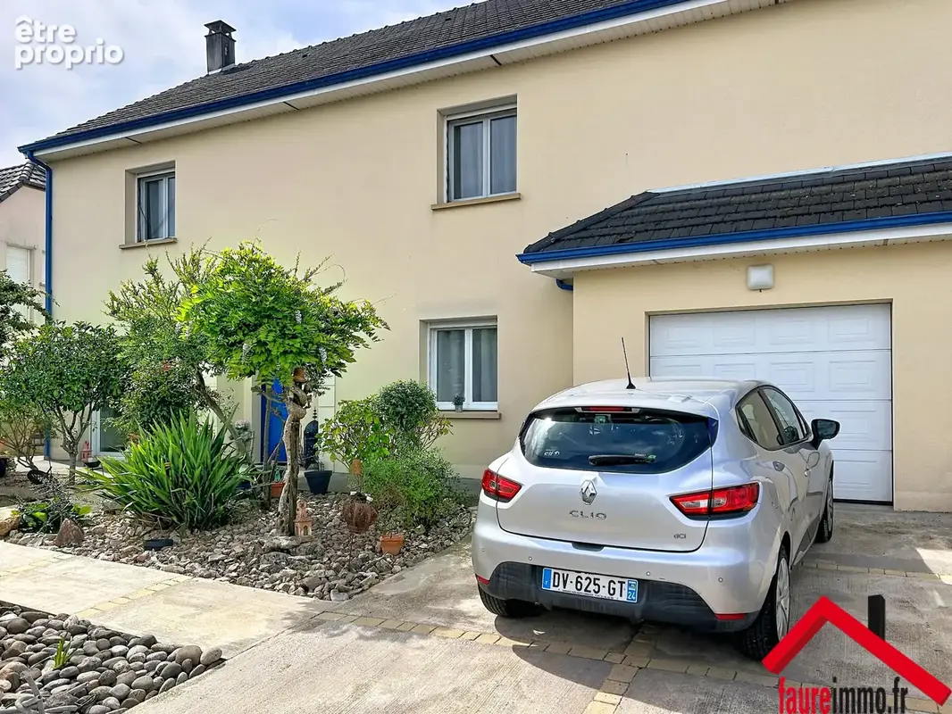 Maison a saint-pantaleon-de-larche en correze - photo 2