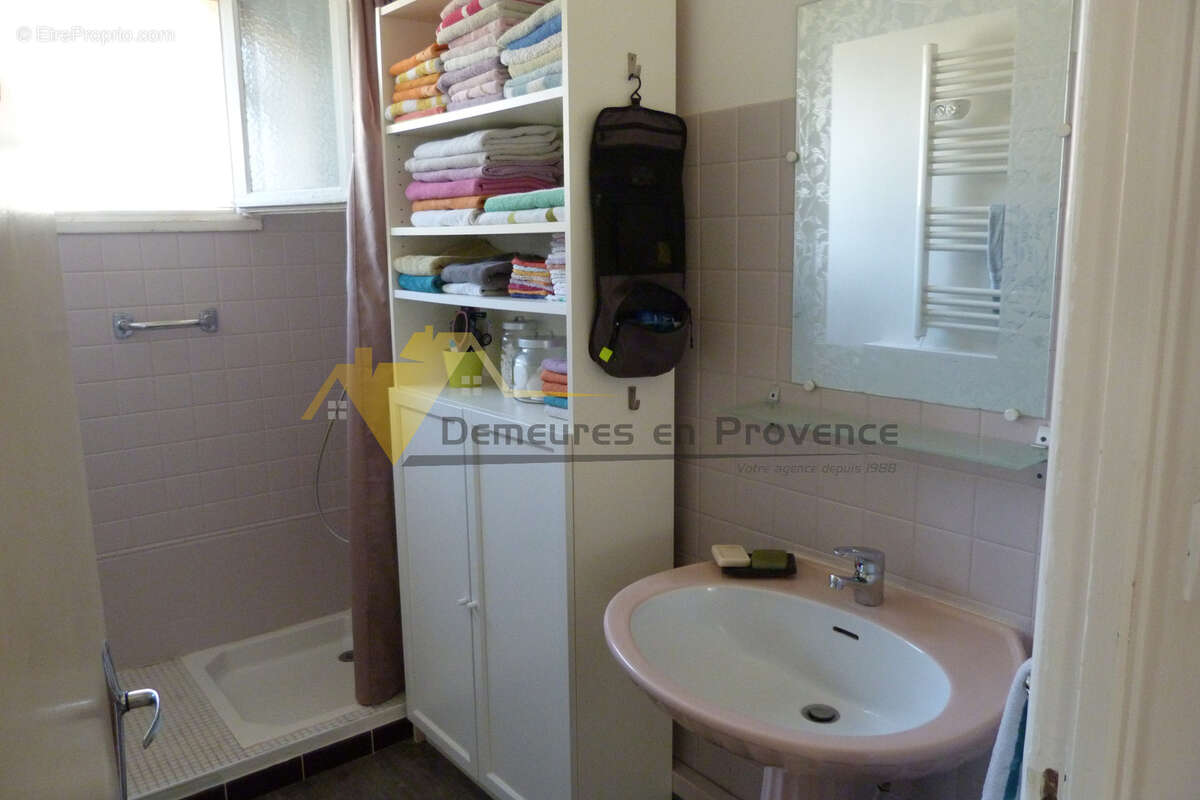 À investir sur Vaison-La-Romaine : maison de 97m2 avec 4 pièces - photo 16