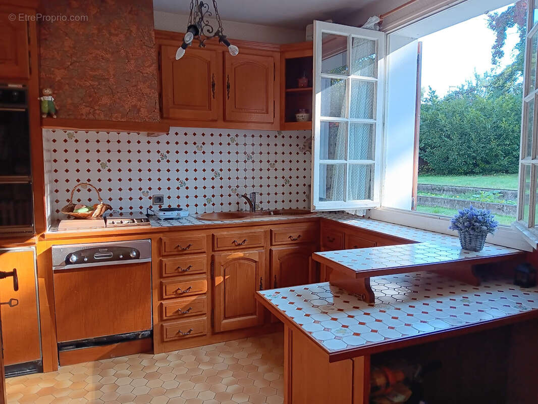 Maison à FAVEROLLES-SUR-CHER