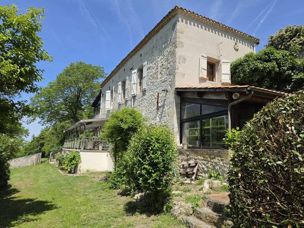 Maison à NERAC