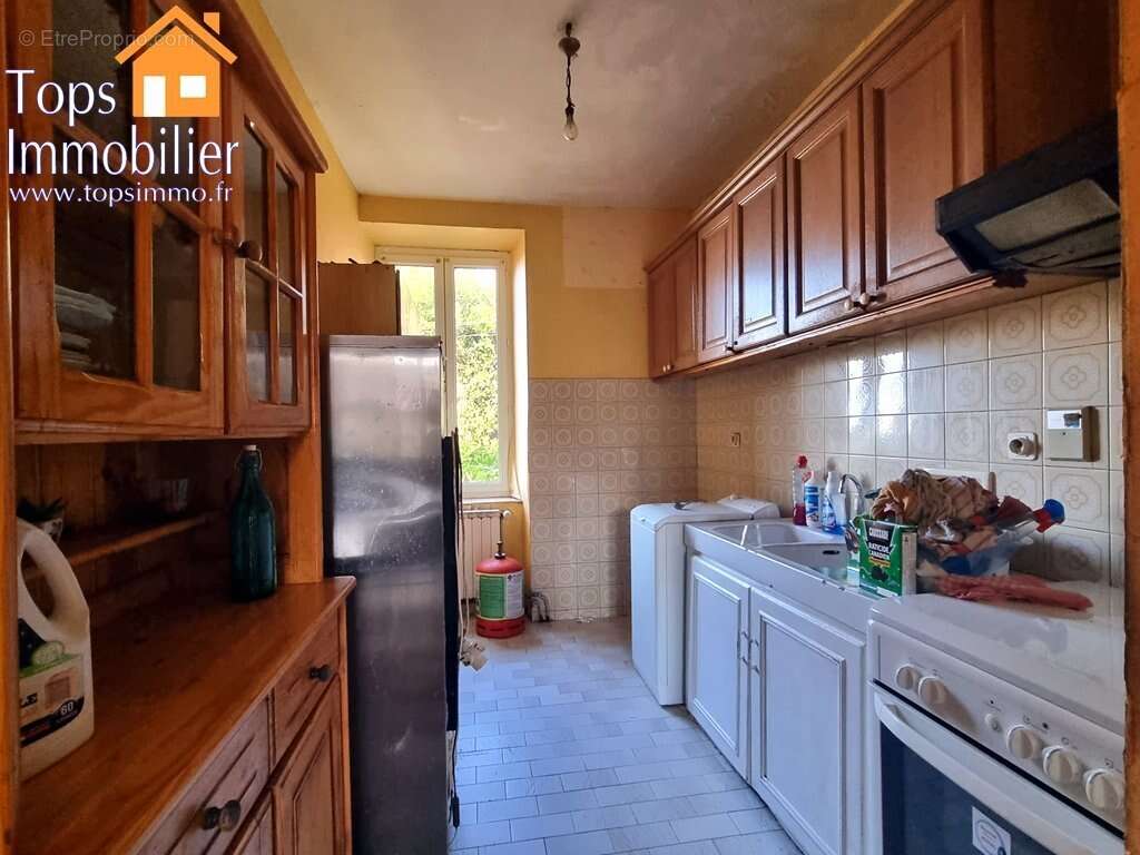 Maison à RIEUPEYROUX