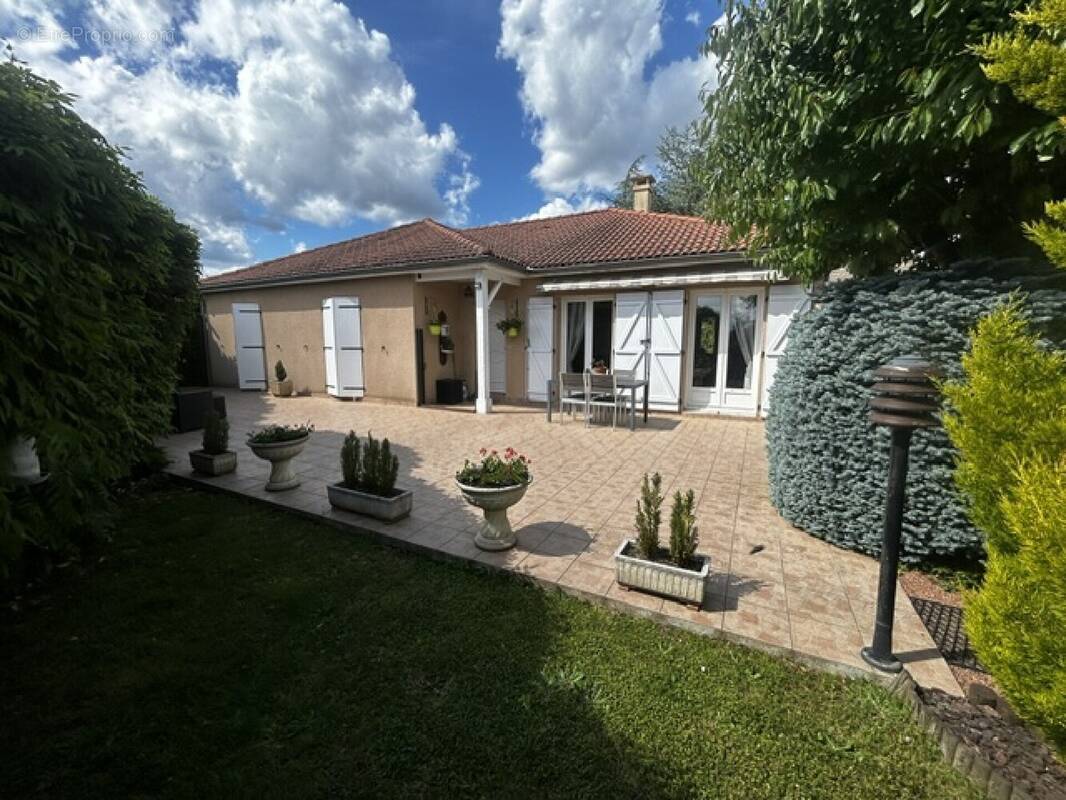 Maison à CUSSET