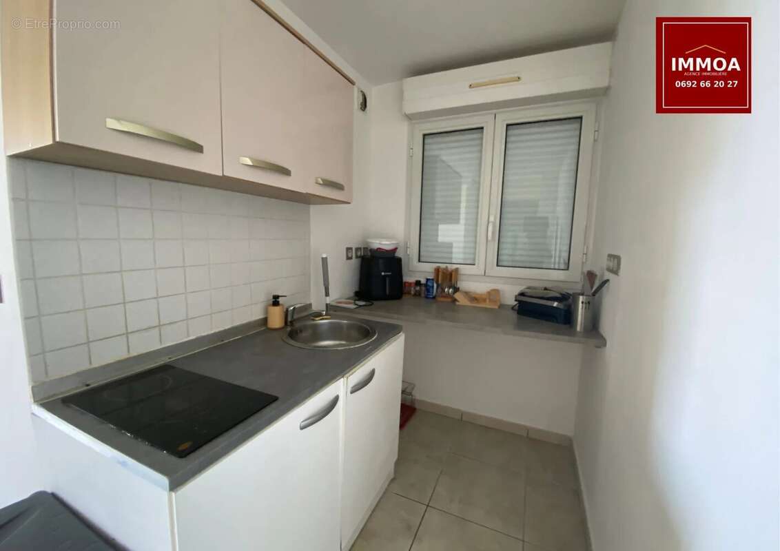 À VENDRE – T2 meublé avec vue mer – Saint-Benoît (97470) - photo 2