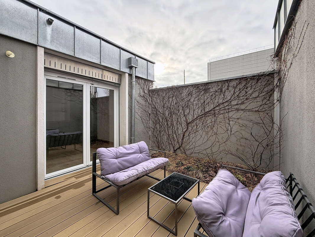 Maison à VILLEURBANNE