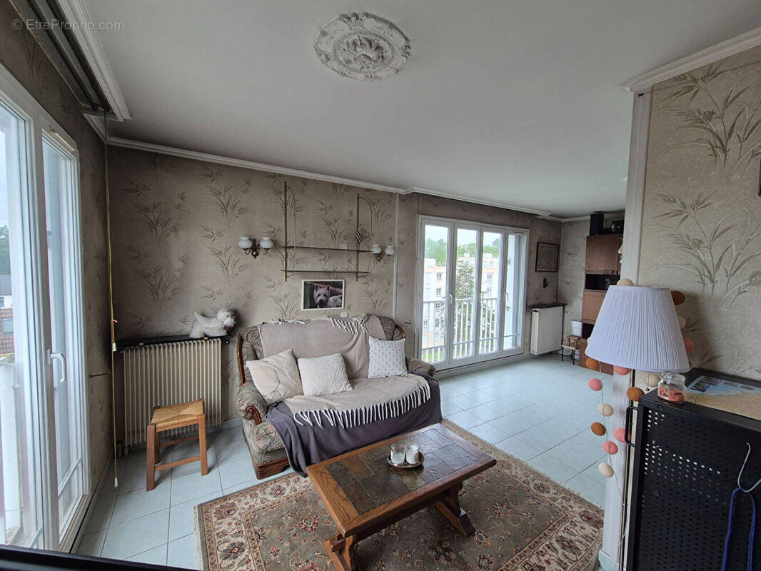 Appartement à VILLEBON-SUR-YVETTE