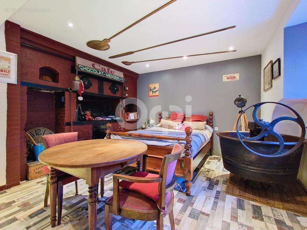 Maison à SAINT-BLIN