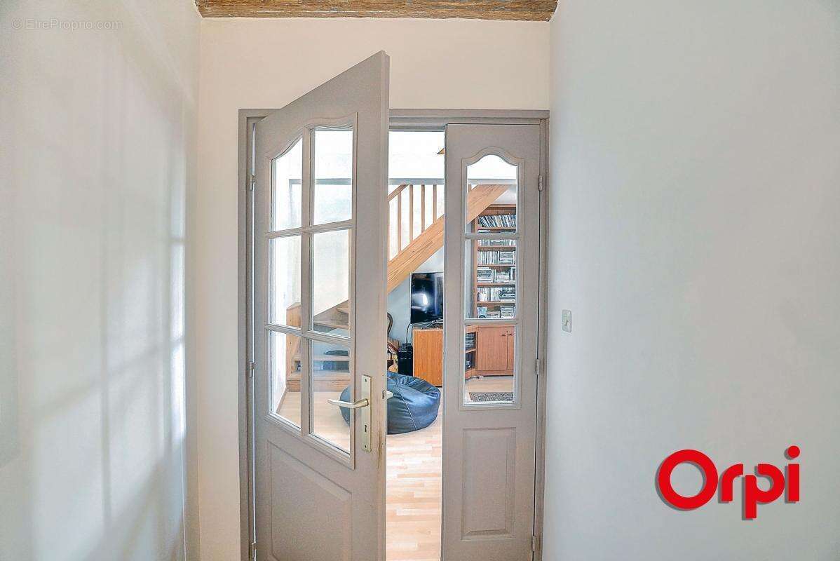 Maison à CAILLOUX-SUR-FONTAINES