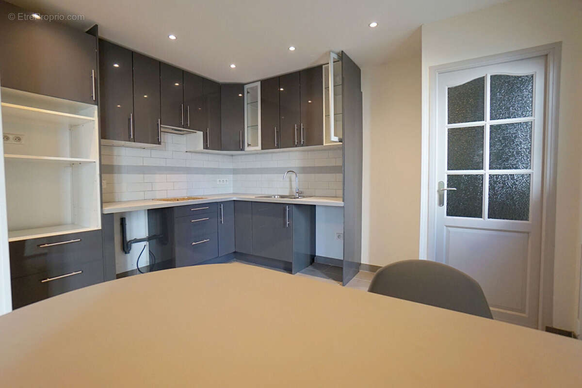 Maison à MEZIERES-SUR-SEINE