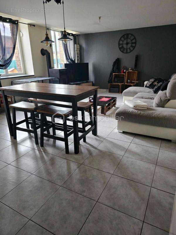 Appartement à BOGNY-SUR-MEUSE