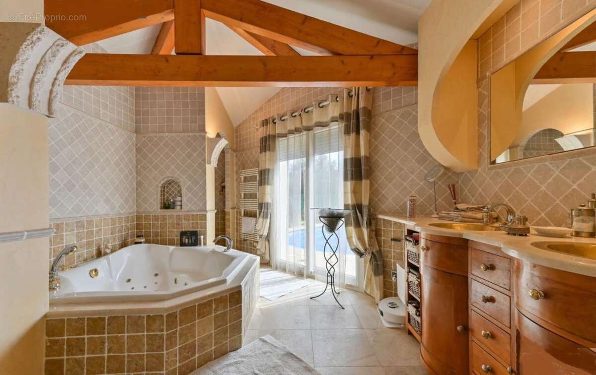 Maison à CIVRIEUX-D'AZERGUES