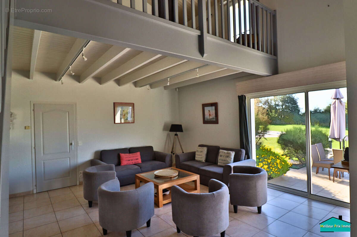 Maison à SAINT-GERVAIS