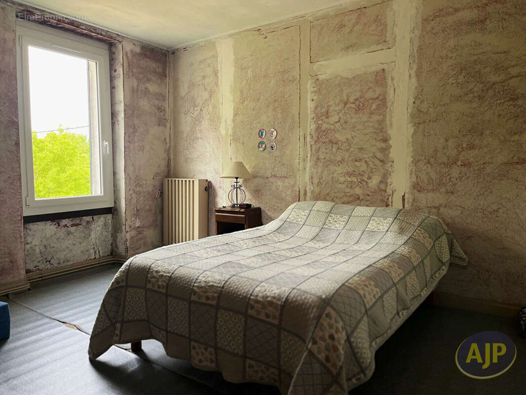 Maison à CHAMPTOCEAUX