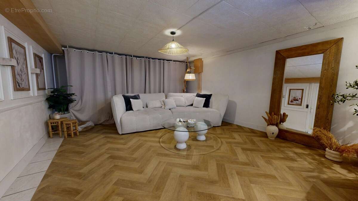 Maison à CHAMPIGNY-SUR-MARNE