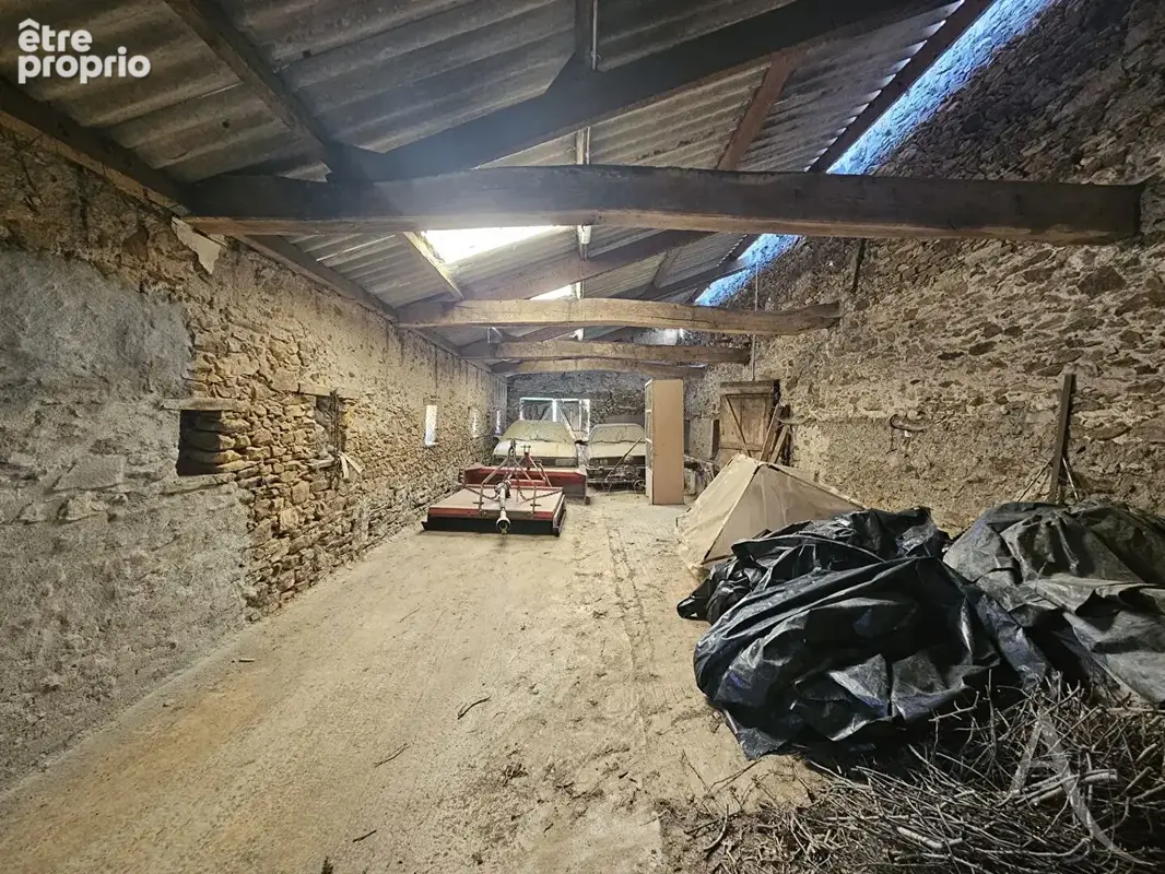 Grange à réhabiliter 250 m² - photo 6