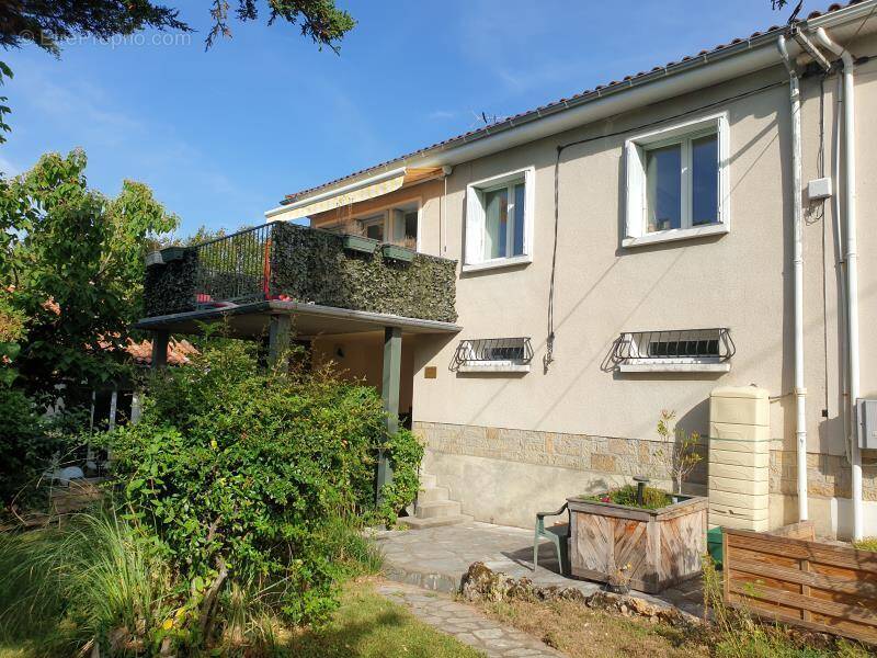 Maison à VILLEFRANCHE-DE-ROUERGUE