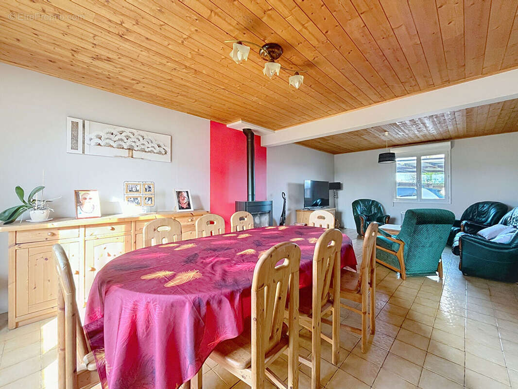 Maison à HIREL
