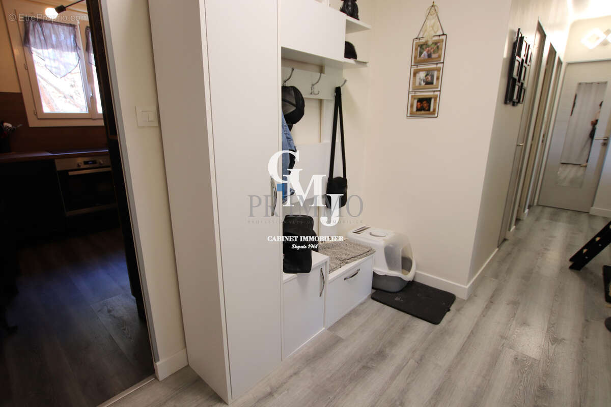 Appartement à SAINT-RAPHAEL