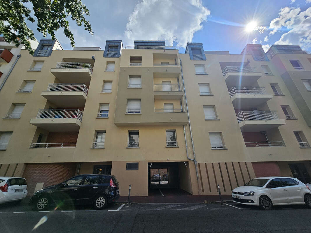 T3 avec terrasse élégant et contemporain aux portes des berges de l'Allier - photo 12