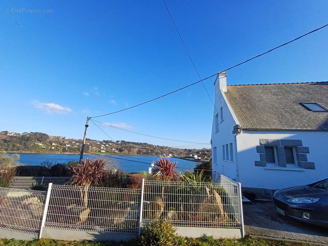 Maison à PLOUGASNOU