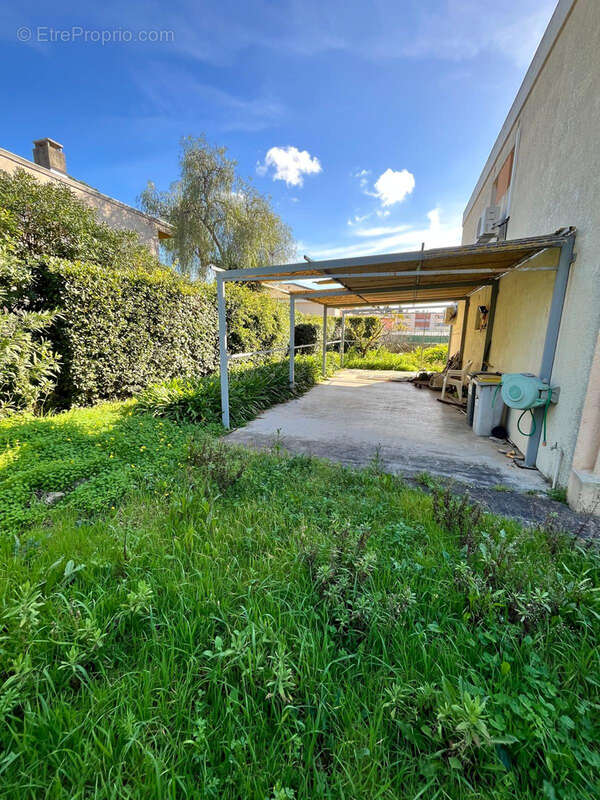 Maison à HYERES