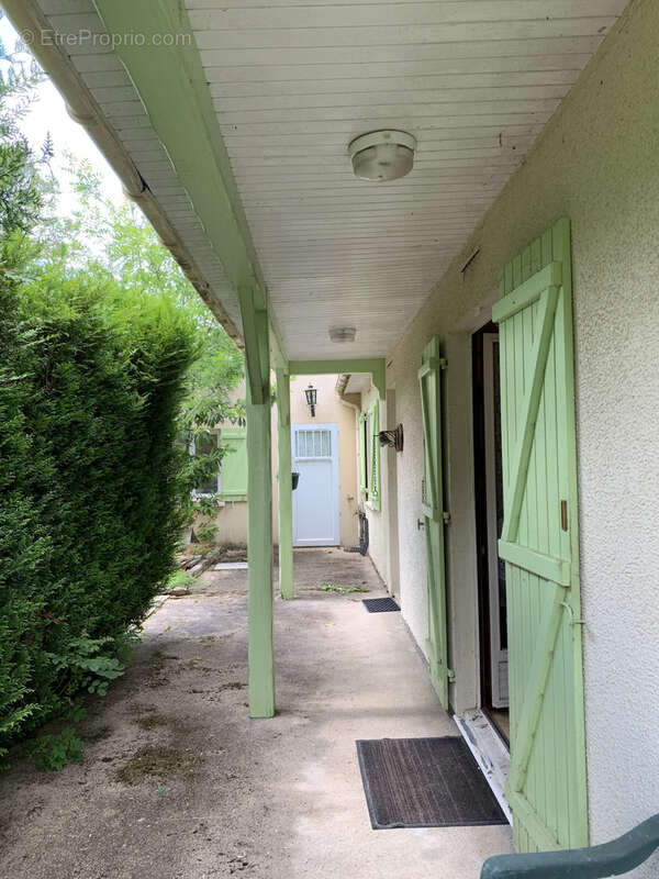 Maison à BAZOCHES-SUR-LE-BETZ