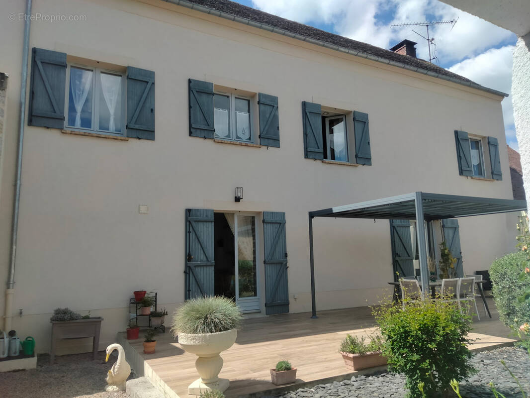 Maison à AUXY