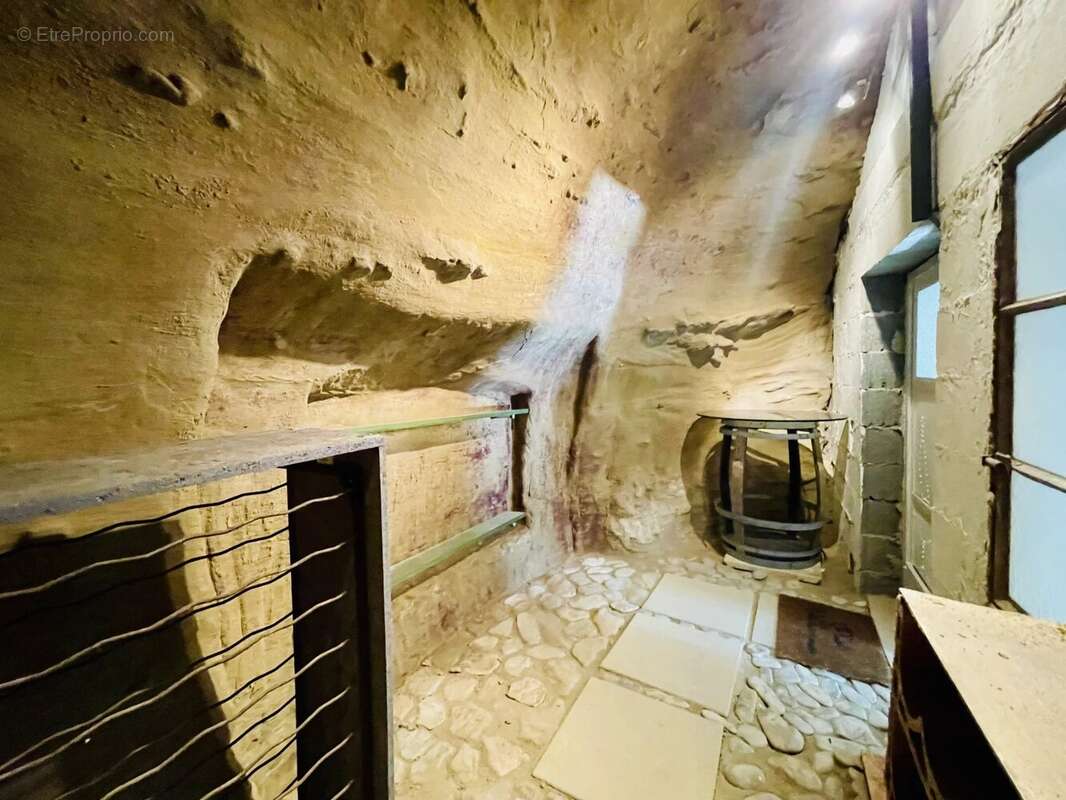 Maison à MIRABEL-AUX-BARONNIES
