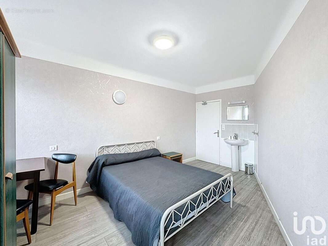 Photo 4 - Commerce à SAINT-ALBAN-SUR-LIMAGNOLE