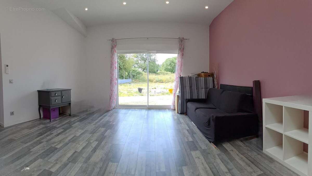 Maison à DOL-DE-BRETAGNE