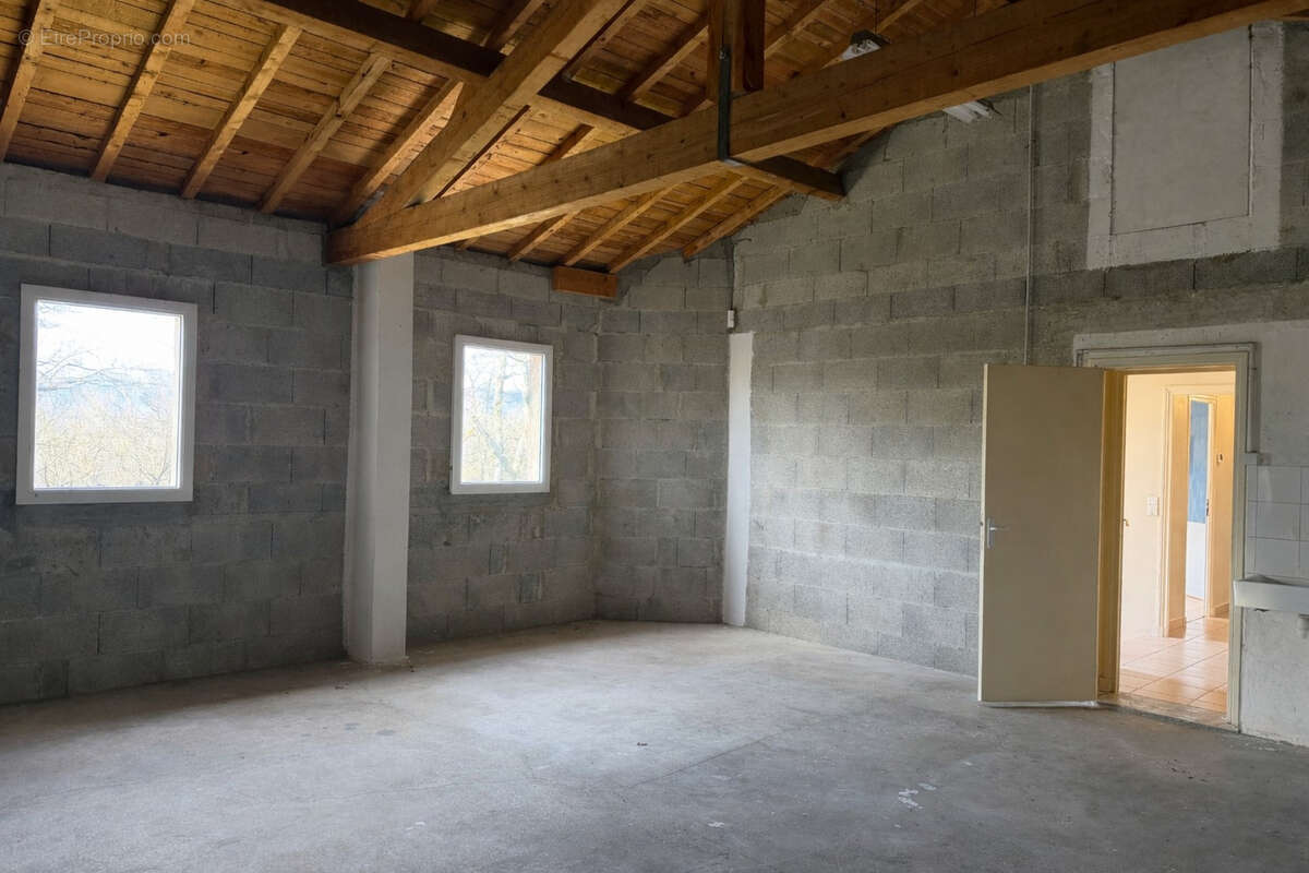 Maison à FRANCHEVILLE