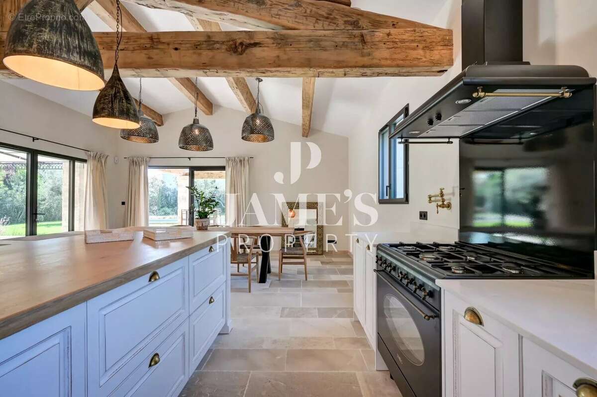 Maison à SAINT-REMY-DE-PROVENCE