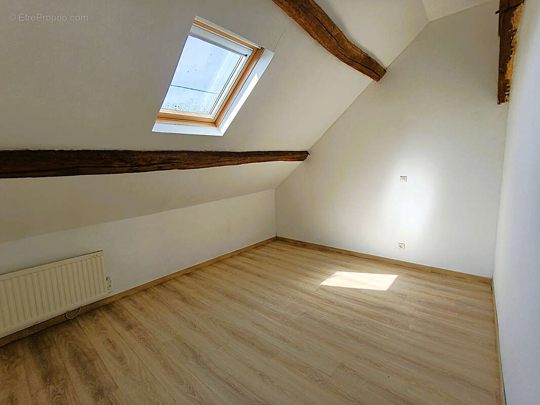 Maison à BOUVILLE
