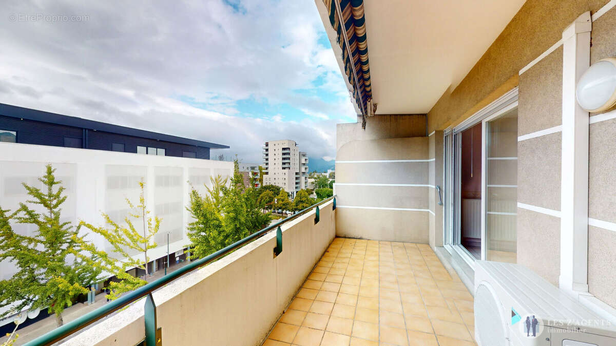 Appartement à ECHIROLLES