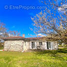 Maison à SAINT-SULPICE-ET-CAMEYRAC