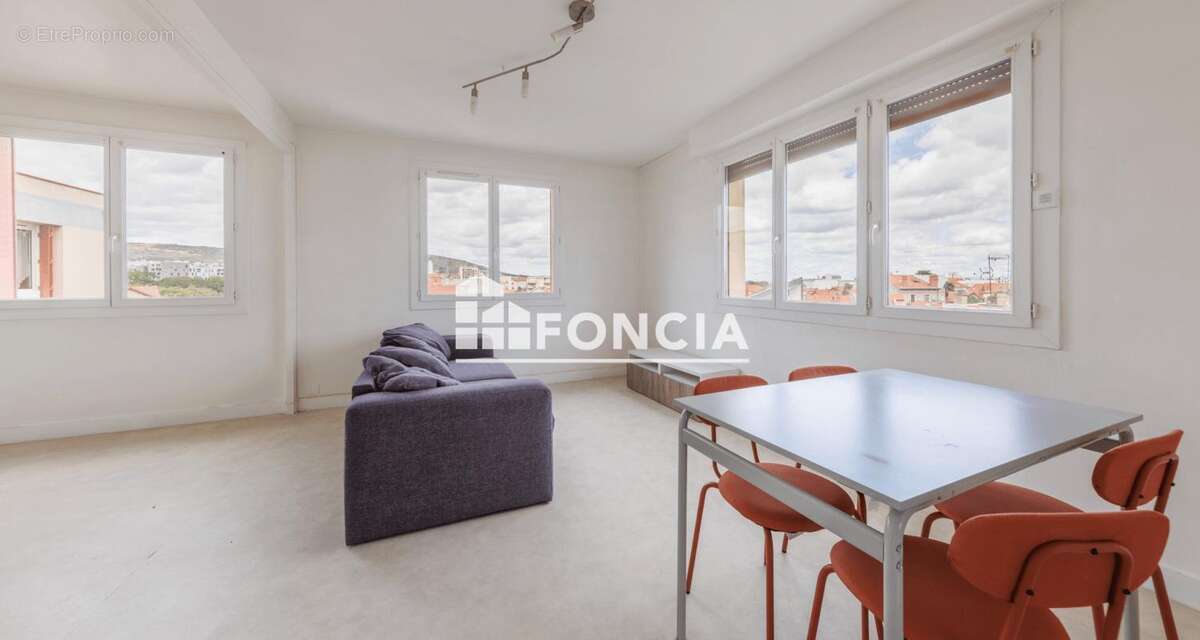 Appartement à CLERMONT-FERRAND