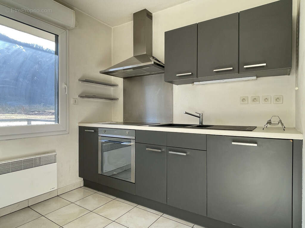 Appartement à TENCIN