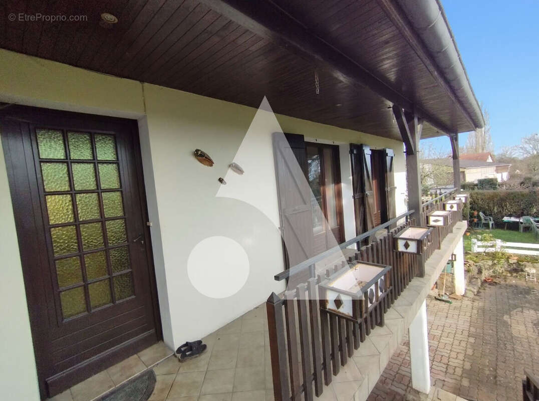 Maison à MONTCEAU-LES-MINES