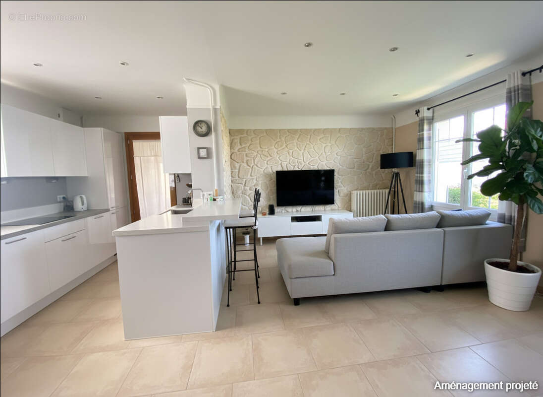 Maison à NANTEUIL-LES-MEAUX