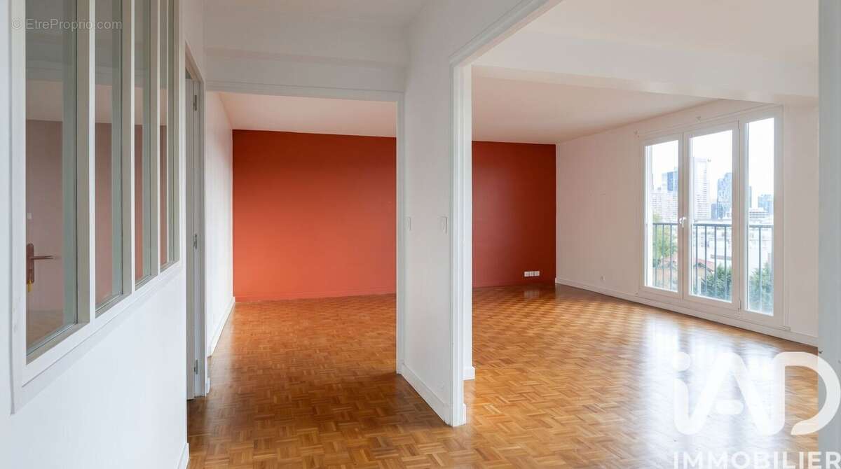 Photo 2 - Appartement à COURBEVOIE