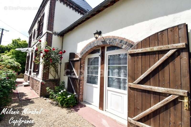 Maison à NAGEL-SEEZ-MESNIL