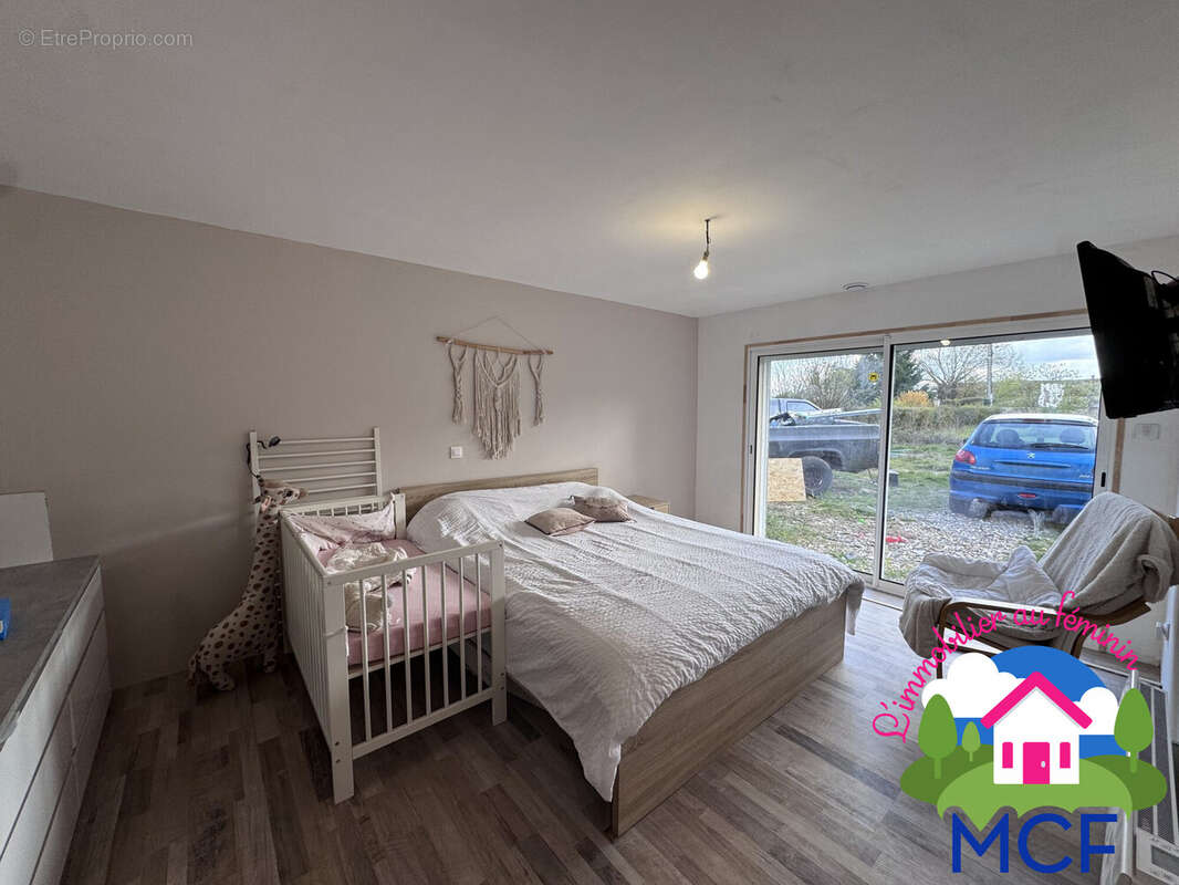 Suite parentale - Maison à GILLES
