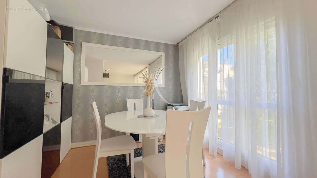 Appartement à YERRES