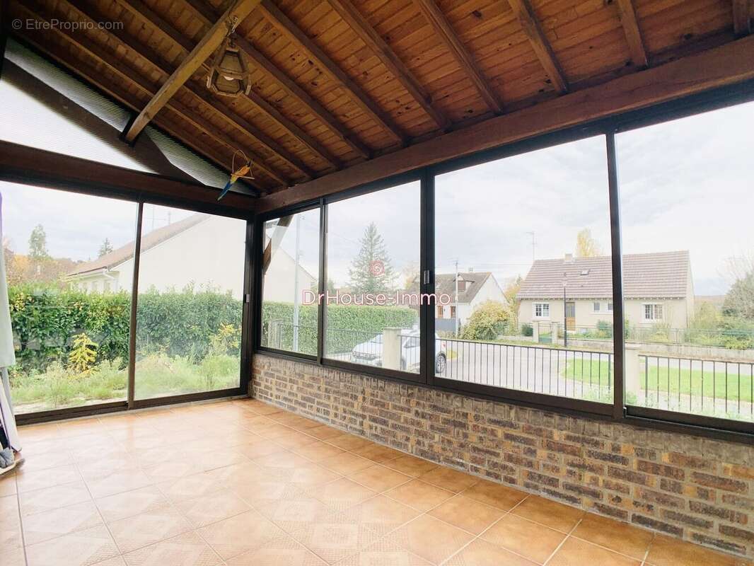 Maison à TREUZY-LEVELAY