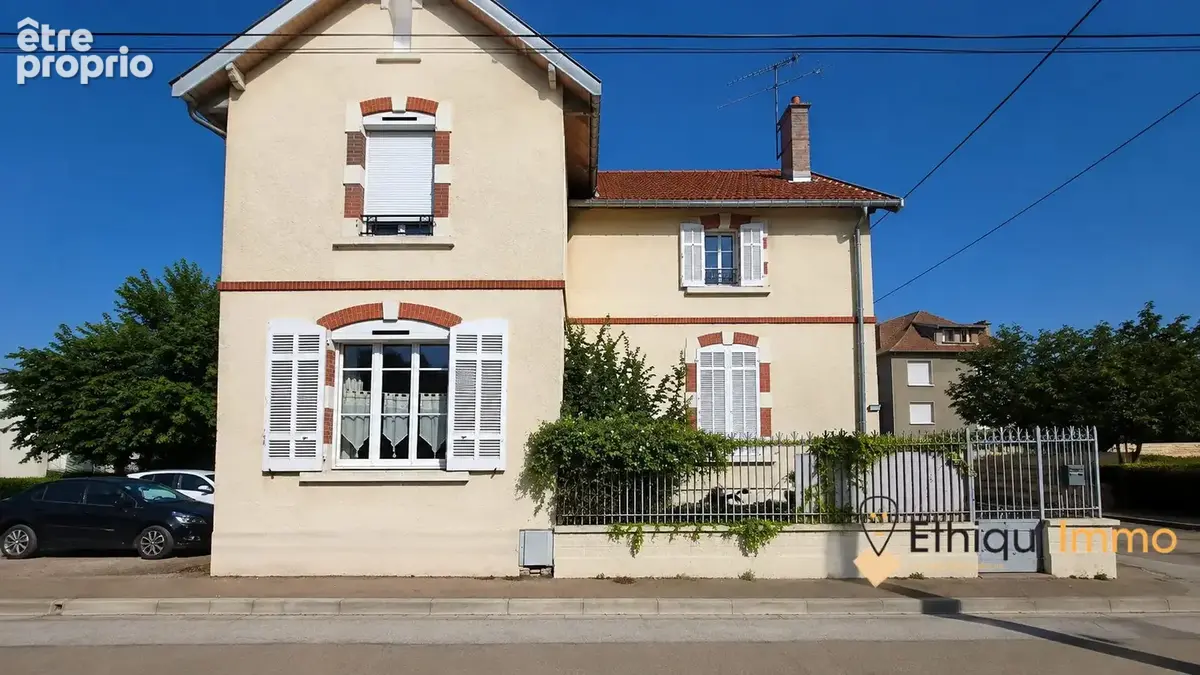 Maison à CHAUMONT