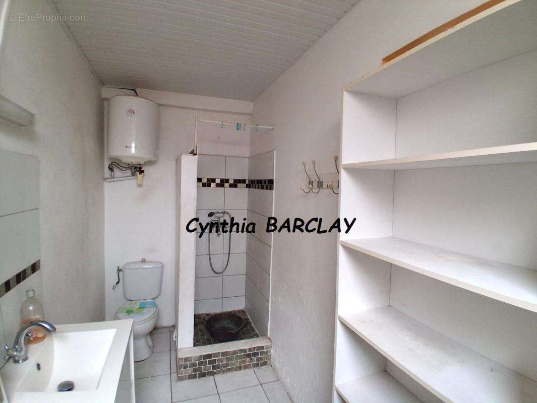 Maison 80 m² à Fort-De-France  - photo 11