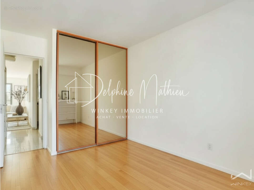Appartement à PARIS-15E