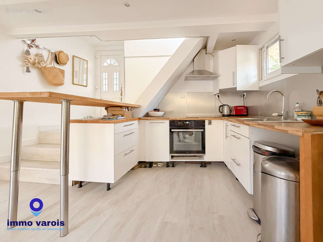 Maison de village rénovée avec terrasse tropézienne au cœur de Pierrefeu-du-Var - photo 5