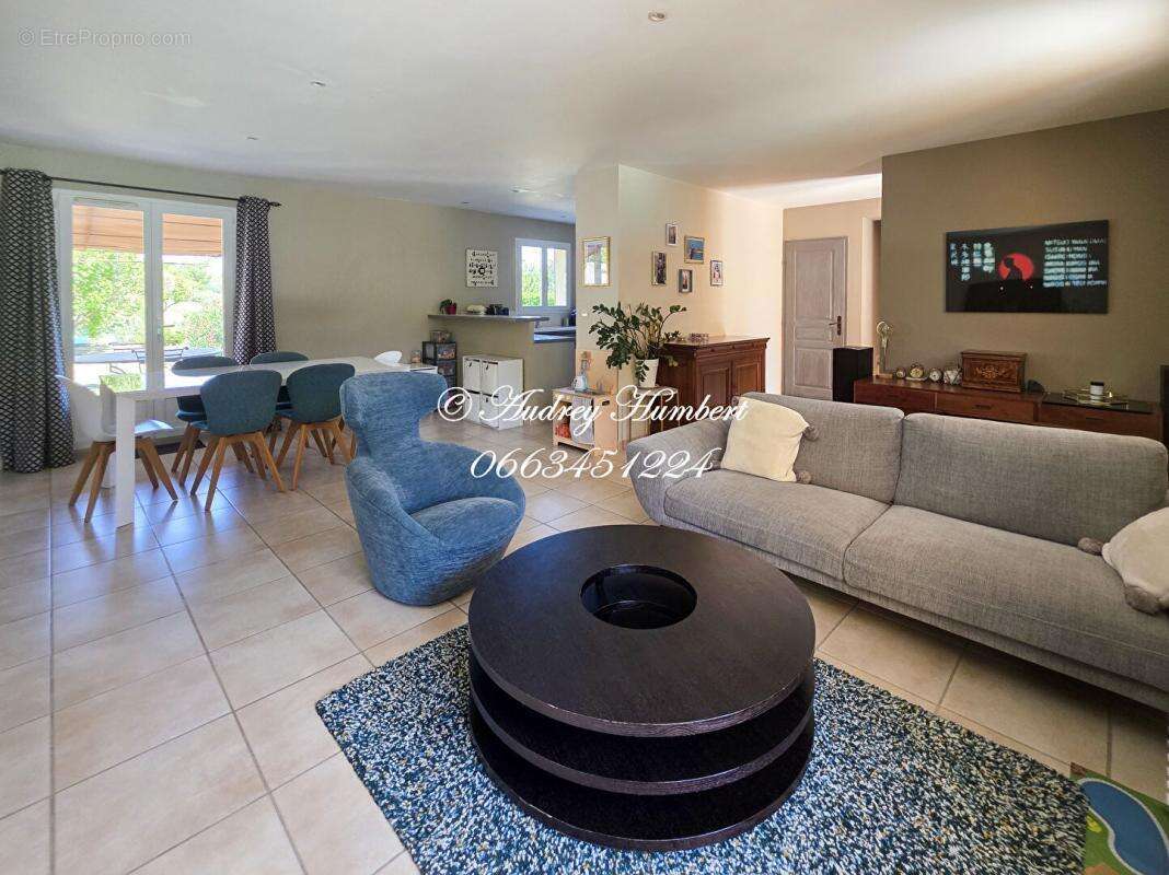 Maison à PIERREVERT