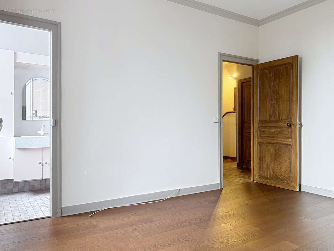 Maison à SAINT-HILAIRE-DU-HARCOUET